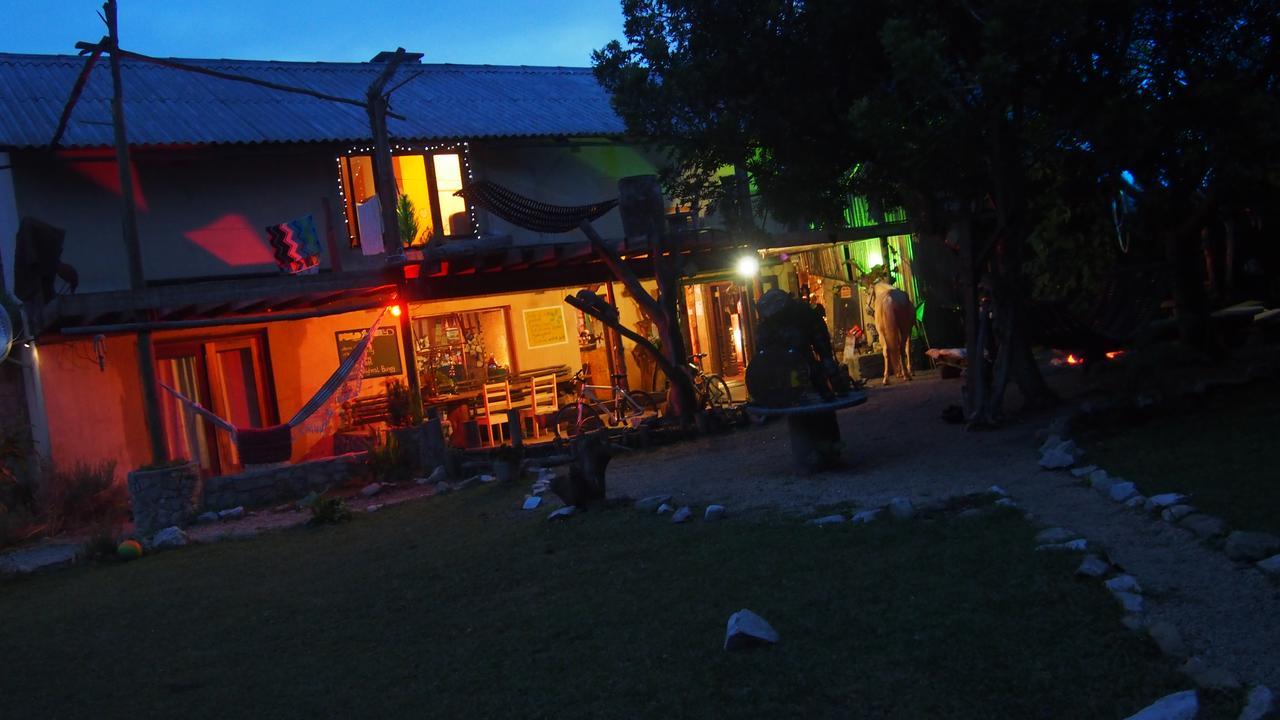 Dijembe Backpackers Lodge ستورمزريفير المظهر الخارجي الصورة